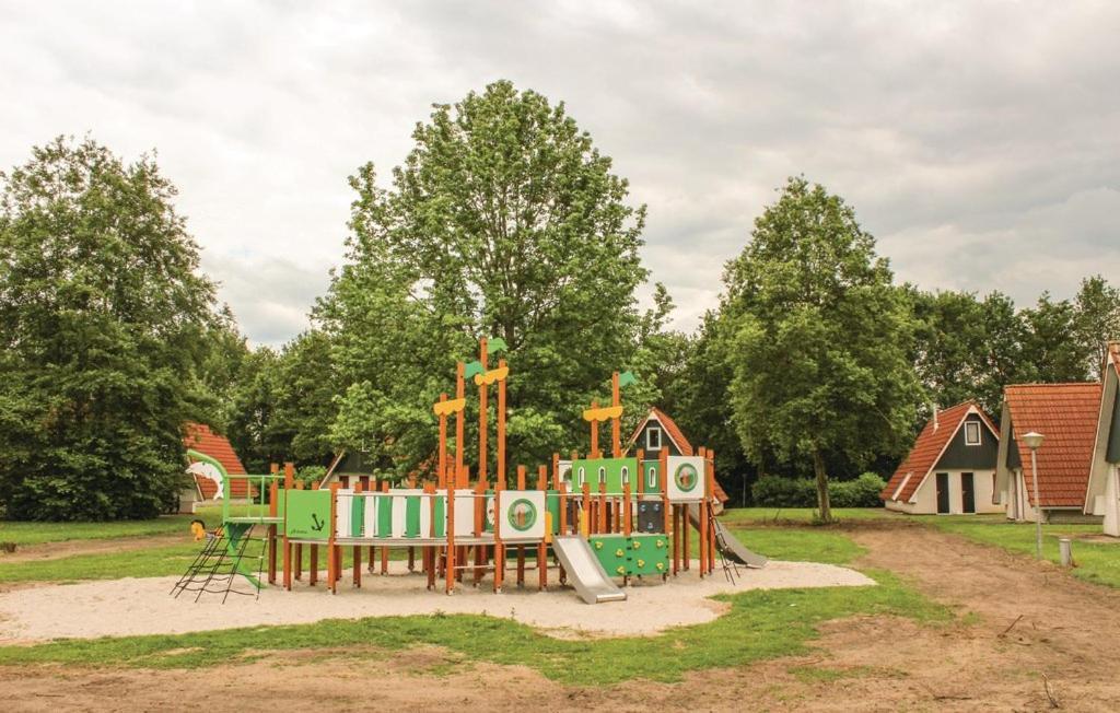 Het Familie Boshuisje - Vakantiewoning Op Prachtig Park Met Veel Faciliteiten Inc Ligbad Gramsbergen المظهر الخارجي الصورة